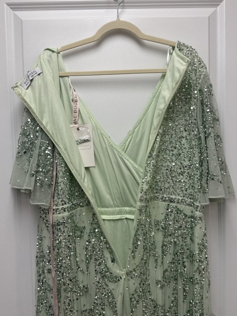 Mac Duggal Size 16 Sage Green 93681 Gown Sequined Butterfly Sleeve Cocktail NWT - Picture 9 of 12